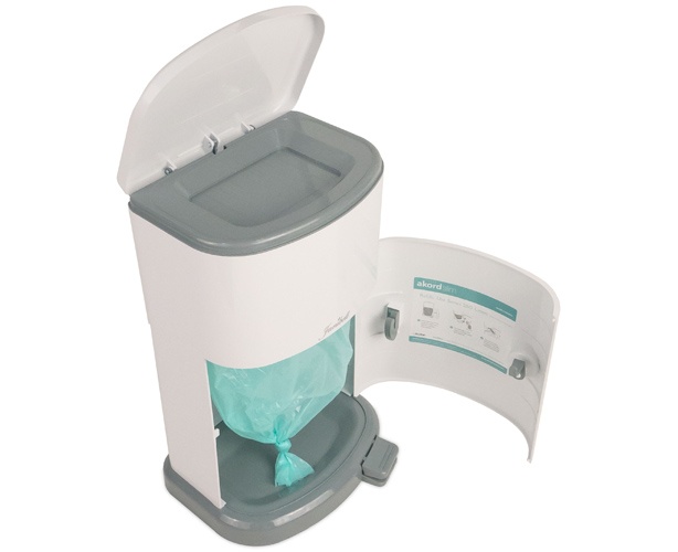 Janibell Akord Slim Step-Open Receptacle with Odor Control